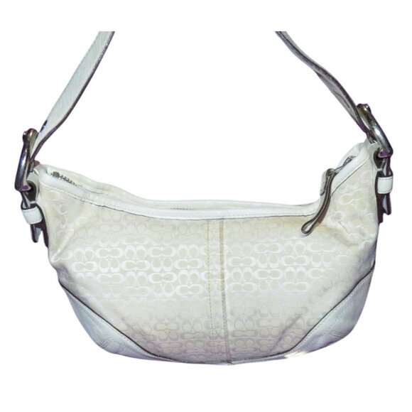 Coach 2003 Cream & White Canvas and Leather Signature Demi Baguette Shoulder Bag - Picture 2 of 12